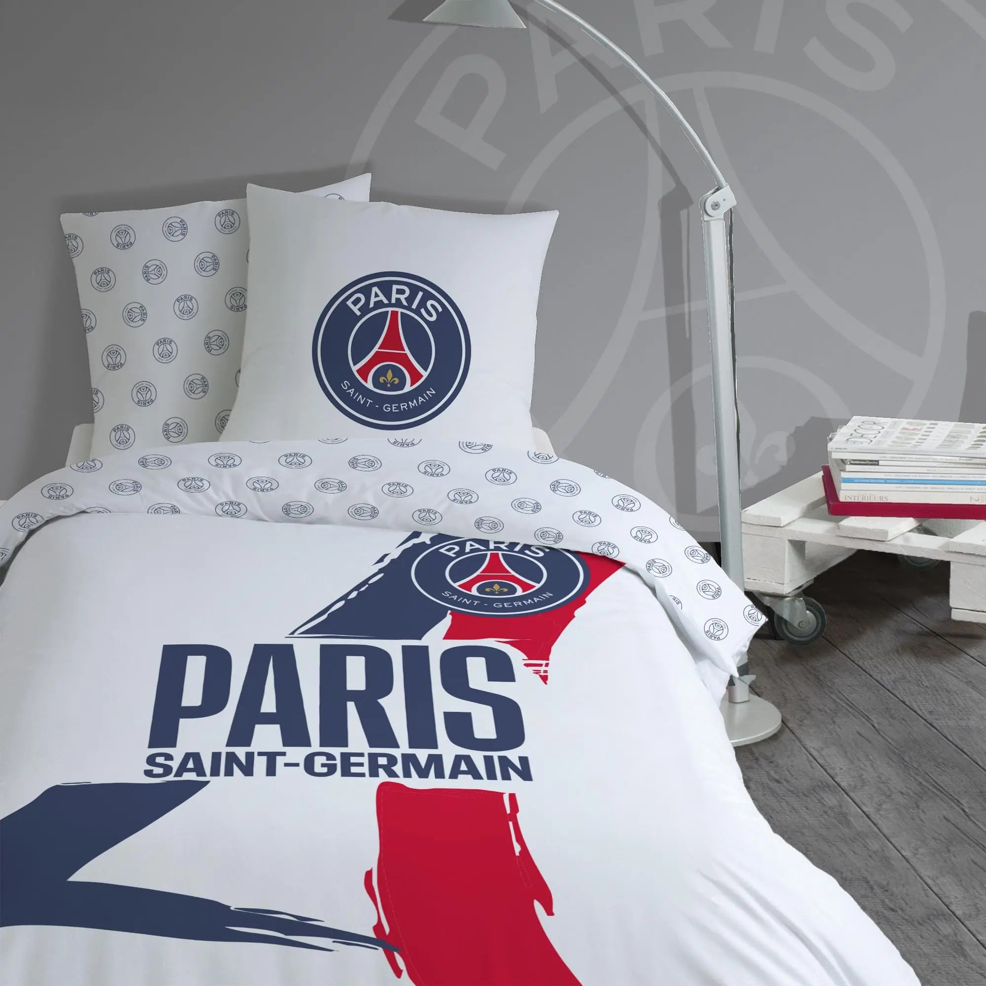 OMYDREAM PSG Tour Children's Bedding Set for Double | Children's Bedroom | 100% Cotton | Oeko-TEX | Duvet Cover + Pillowcase (s) cm | Reversible Print (White, 240 x 220 + 2 x 63 x 63 cm)